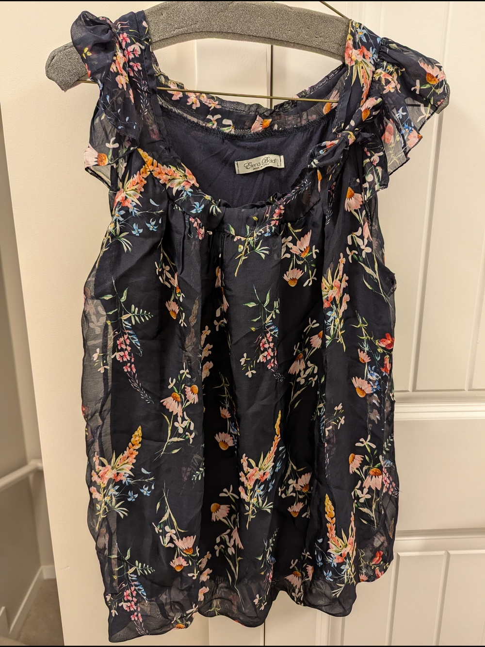 ELENA BALDI - BRAND NEW Italian Navy Floral Sleeveless Ruffled Blouse